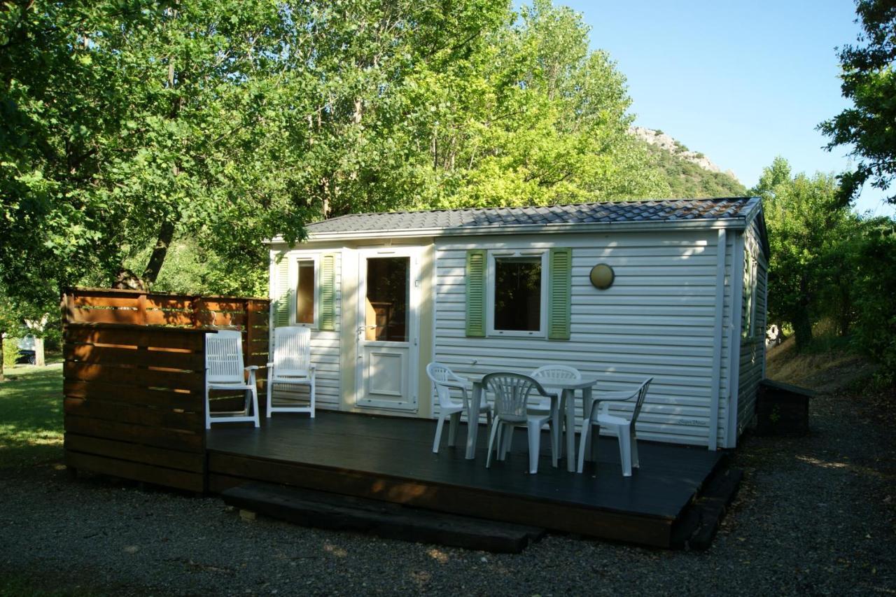 Camping Le Chambron Condorcet Luaran gambar